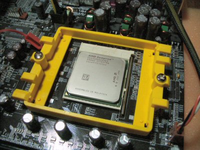AMD Sempron 3400+ CPU Review benchmark overclocking