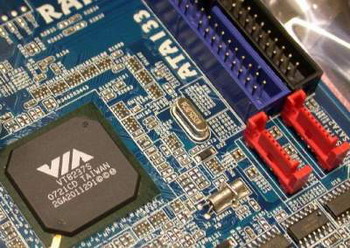ASRock 4CoreDual-SATA2 via chipset