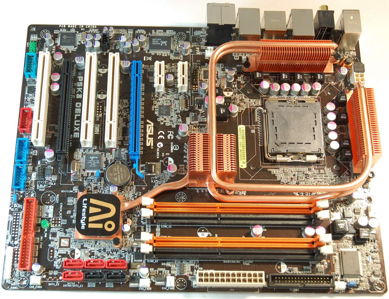 ASUS